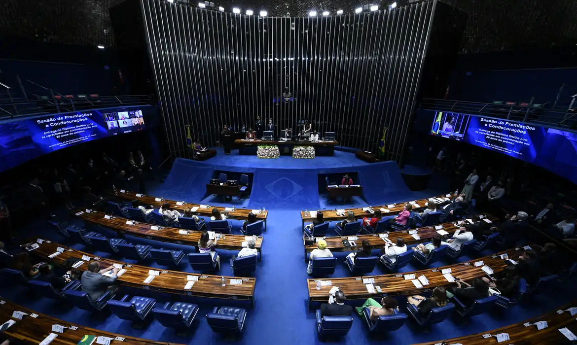 Senado desmente boato sobre reunião secreta para prender Moraes