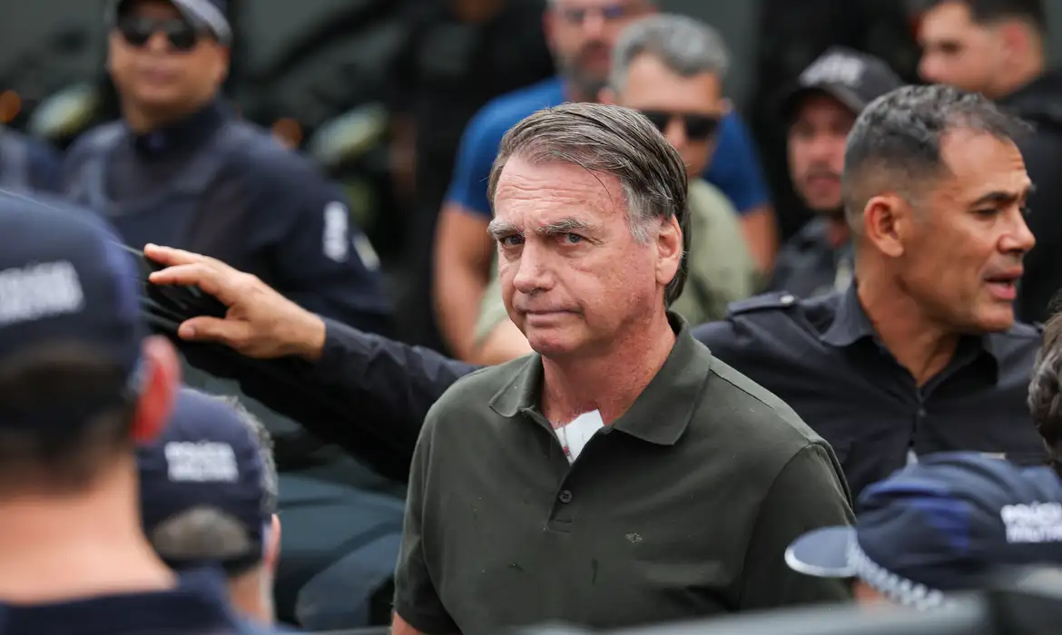 Pastor relata estado de saúde delicado de Bolsonaro após visita na Papudinha