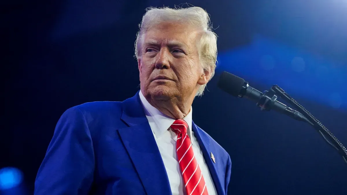 Trump eleva tarifa global para 15% após decisão da Suprema Corte