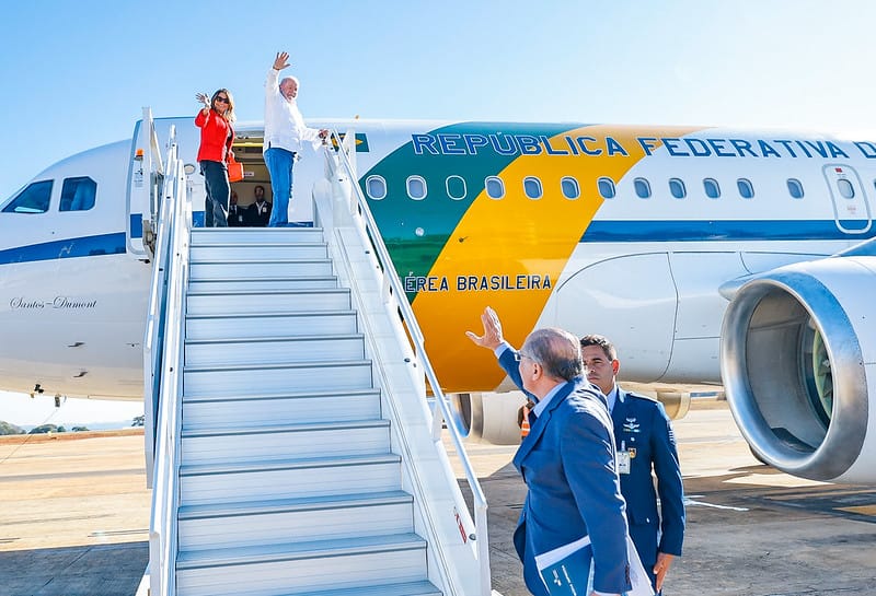 Viagens oficiais a Cuba somam R$ 5 milhões e geram questionamentos