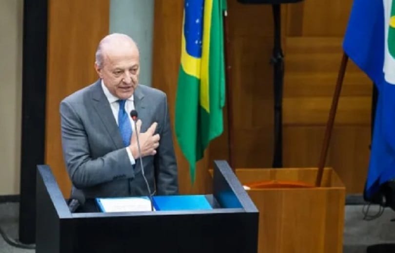 Assembleia empossa Pivetta e marca transição no comando do Estado