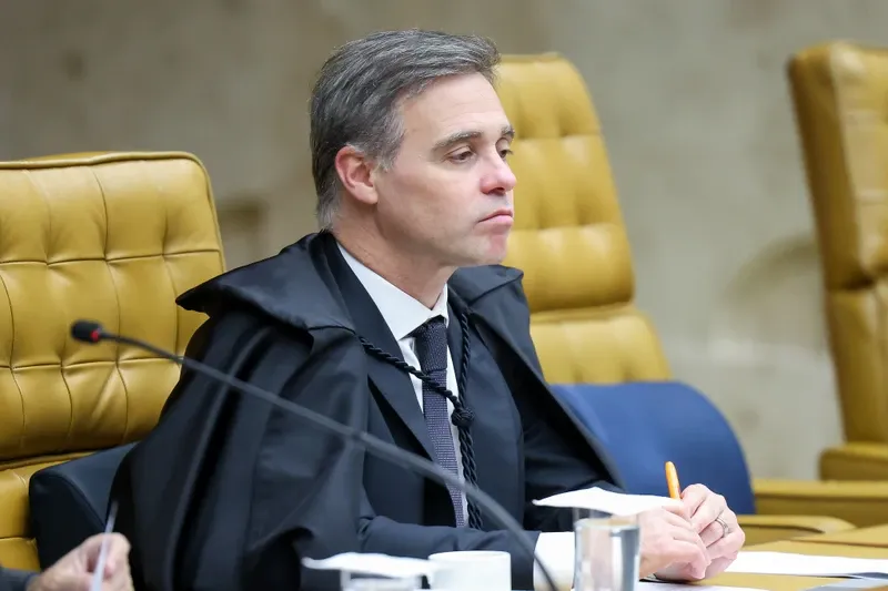 Mendonça autoriza prisão de Vorcaro e bloqueio de até R$ 22 bilhões