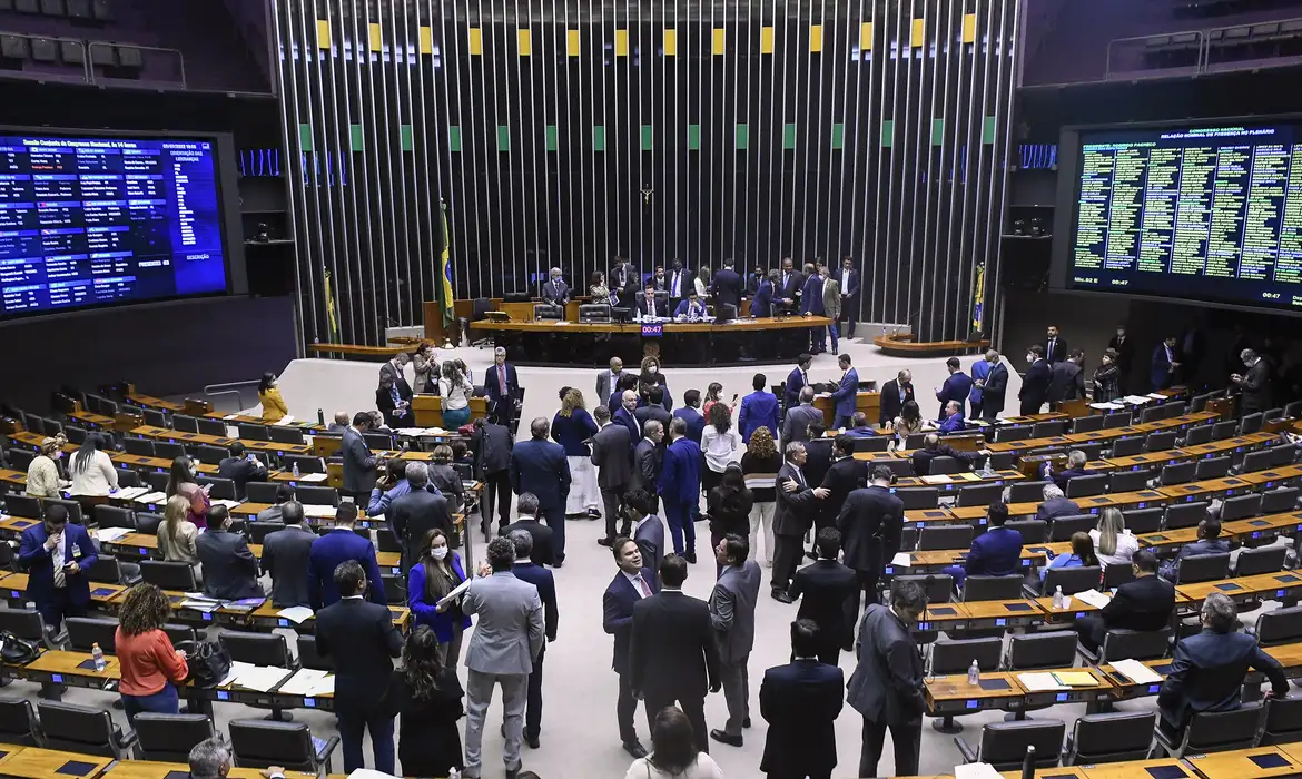Câmara derruba veto ao PL da dosimetria e impõe nova derrota ao governo