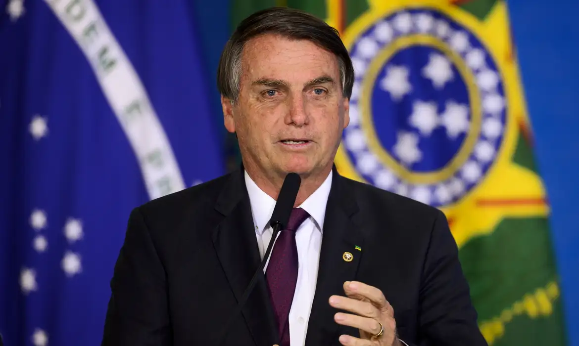 Moraes deve decidir nesta semana sobre prisão domiciliar de Bolsonaro