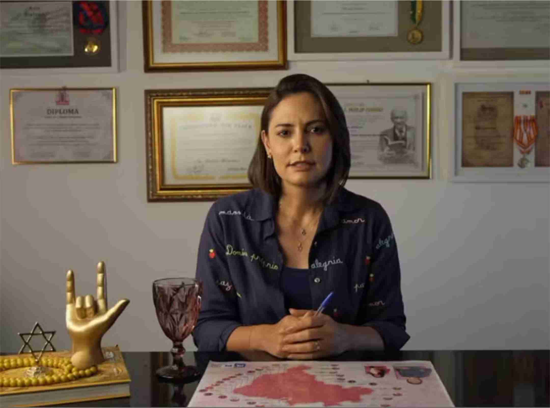 Apuração aponta que Bolsonaro teria avalizado vídeo de Michelle sobre crise no PL