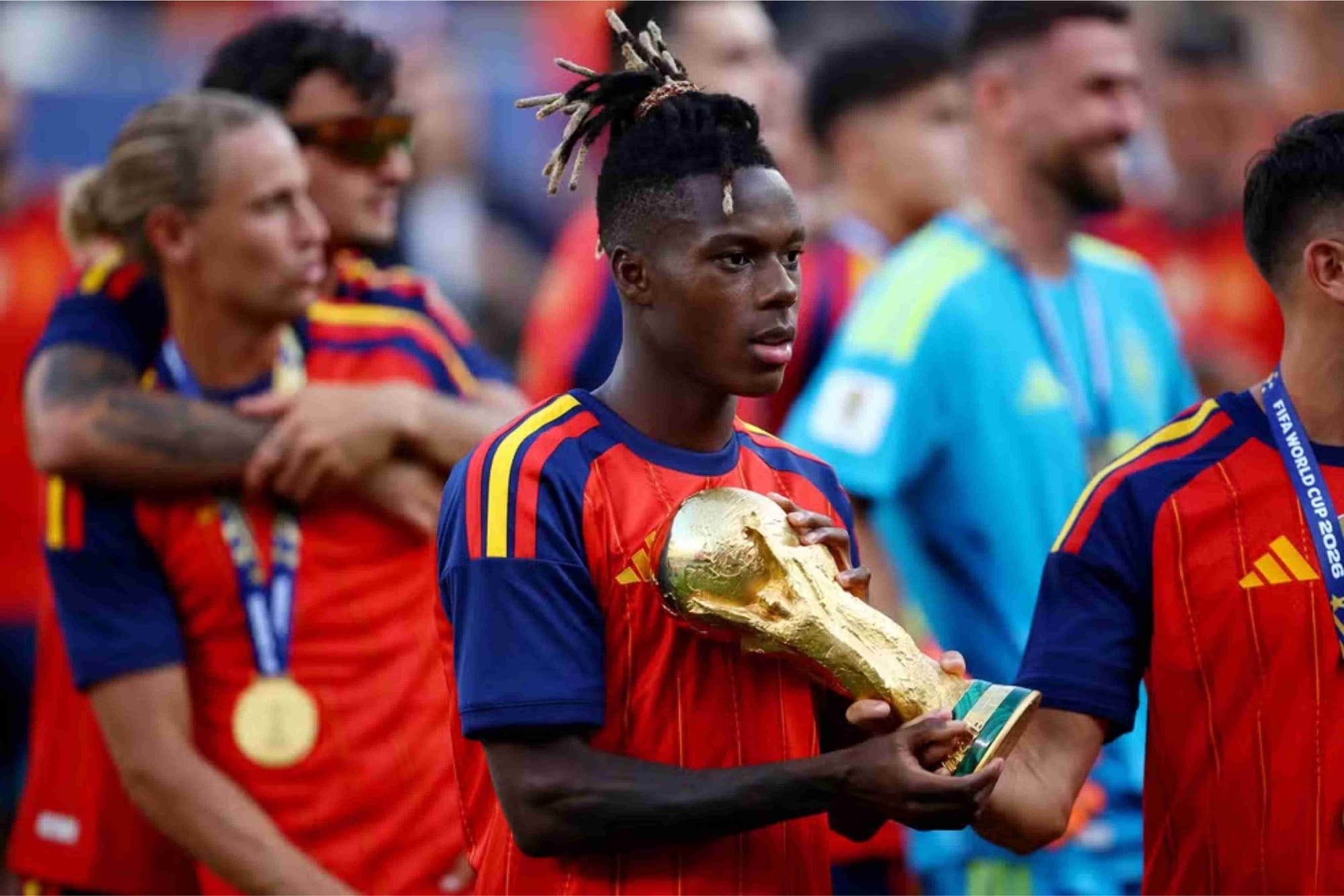 Nico Williams revela Neymar como ídolo após conquistar a Copa do Mundo