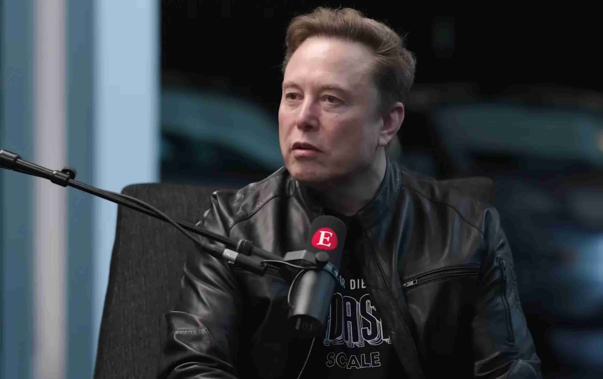 Elon Musk reage à The Economist e questiona uso do rótulo "extrema direita"