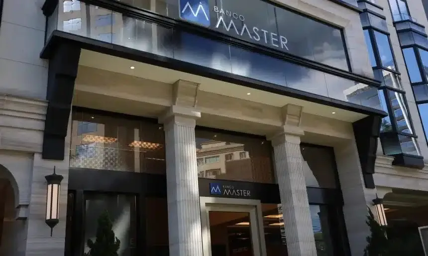Empréstimo do Banco Master entra em investigação sobre futebol argentino