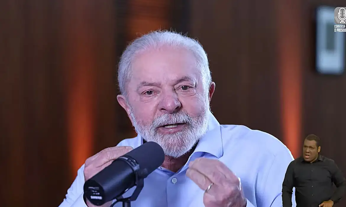 Bolsa Família sobe 15% a 17 dias da eleição e levanta questionamentos sobre timing