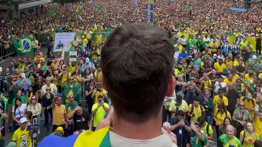 Geração Z aparece como a geração mais à direita do Brasil, aponta AtlasIntel