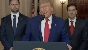Trump afirma que EUA estão prontos para ofensiva maior se Delcy Rodríguez não cooperar