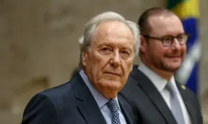 Escritório de Lewandowski recebeu R$ 2,6 milhões do Banco Master sem atuar em processos