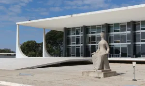 Ministros do STF reagem com espanto a revelações da PF sobre Toffoli