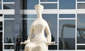 Defesa de Tagliaferro aciona STF por suposta omissão em pedido liminar