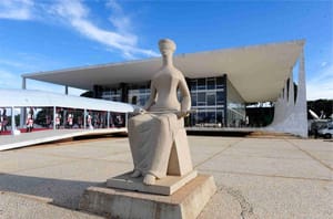 CPMI aponta troca de mensagens entre investigado e número do STF