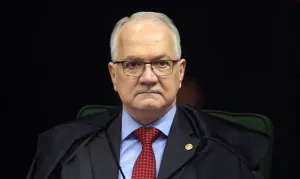 Fachin mantém sigilo e trava avanço de investigação