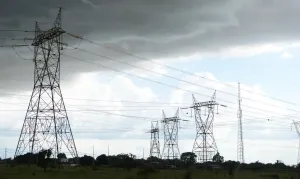 Aneel aprova reajustes e conta de luz sobe para milhões de brasileiros