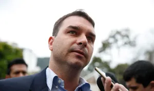 Flávio Bolsonaro reage a ataque contra Trump e reforça repúdio à violência política