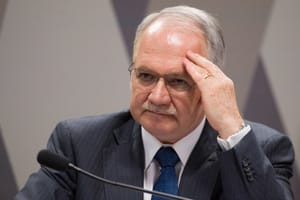 Fachin defende celeridade em ações da Lei da Dosimetria, mas andamento depende de Moraes