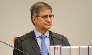 PGR rejeita prisão domiciliar para Vorcaro e mantém posição sobre caso Banco Master