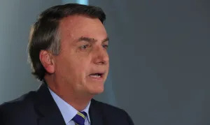 Relatórios médicos apontam fadiga e instabilidade de Bolsonaro, mas indicam melhora clínica