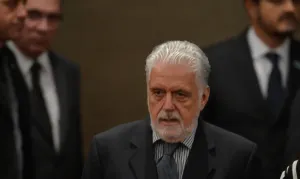 PT sai em defesa de Jaques Wagner antes do fim da investigação da PF
