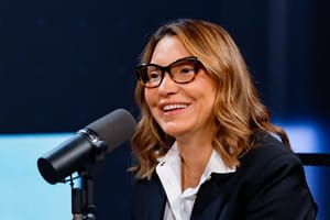 Janja diz que ser chamada de "gastadeira" é misoginia e reacende debate sobre liberdade de crítica
