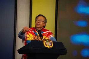 Frase de Gustavo Petro provoca reação em meio a terremoto na Colômbia