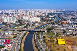 Investimentos de R$ 25 bilhões ampliam obras de saneamento e prometem acelerar despoluição do Tietê
