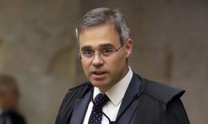 Mendonça libera para julgamento processo com relatório sobre moraes