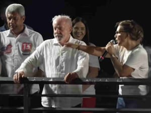 Lula e Janja partem para ataques pessoais contra Nikolas após polêmica sobre fala do presidente
